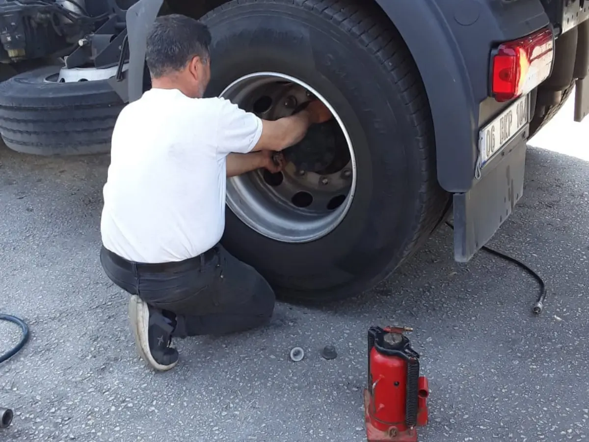 Bayrampaşa Oto Lastikçi